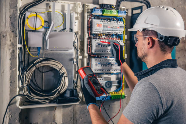 Best Local Electrician Companies  in Dakota Dunes, SD